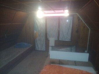 Predám chatu pod hurou pozemok o rozlohe 412m2 chata o veľko