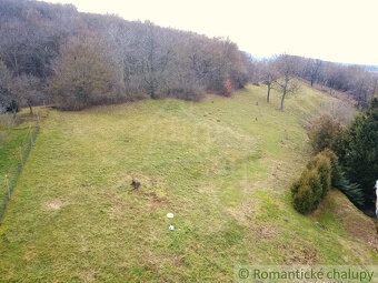 Vytvorte si na tomto pozemku Vašu oázu pokojného bývania. Je