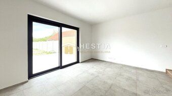Ponúkame na prenájom rodinný dom, novostavbu, v pokojnej lok