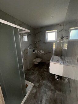 Ponúkame Vám na predaj 3-izbovú novostavbu rodinného domu v 