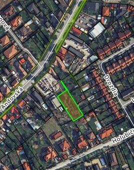 Ponúkame Vám na predaj slnečný a rovinatý stavebný pozemok v