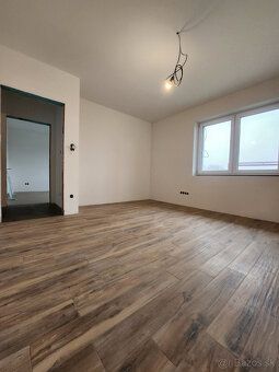 EXKLUZÍVNE IBA U NÁS!
Realitná kancelária REALITA ponúka na 