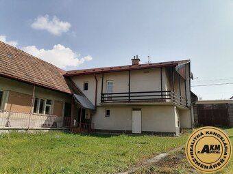 Veľký a pekný novo-zrekonštruovaný rodinný dom v obci Dobrá 