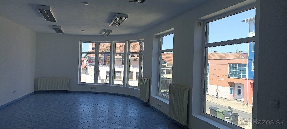 Prenájom obchodného priestoru – 60 m²
Ponúkame na prenájom o