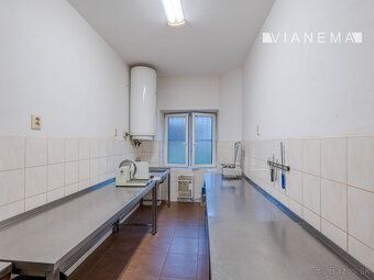 🍩 NEBYTOVÝ PRIESTOR – CUKRÁREŇ / PEKÁREŇ / GASTRO / CATERING