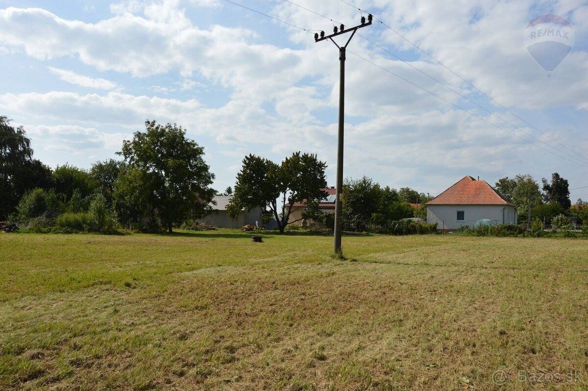 Realitná kancelária REMAX ponúka exkluzívne na predaj staveb