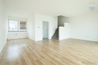 Realitná kancelária RE/MAX ponúka na predaj 4 izbový rodinný
