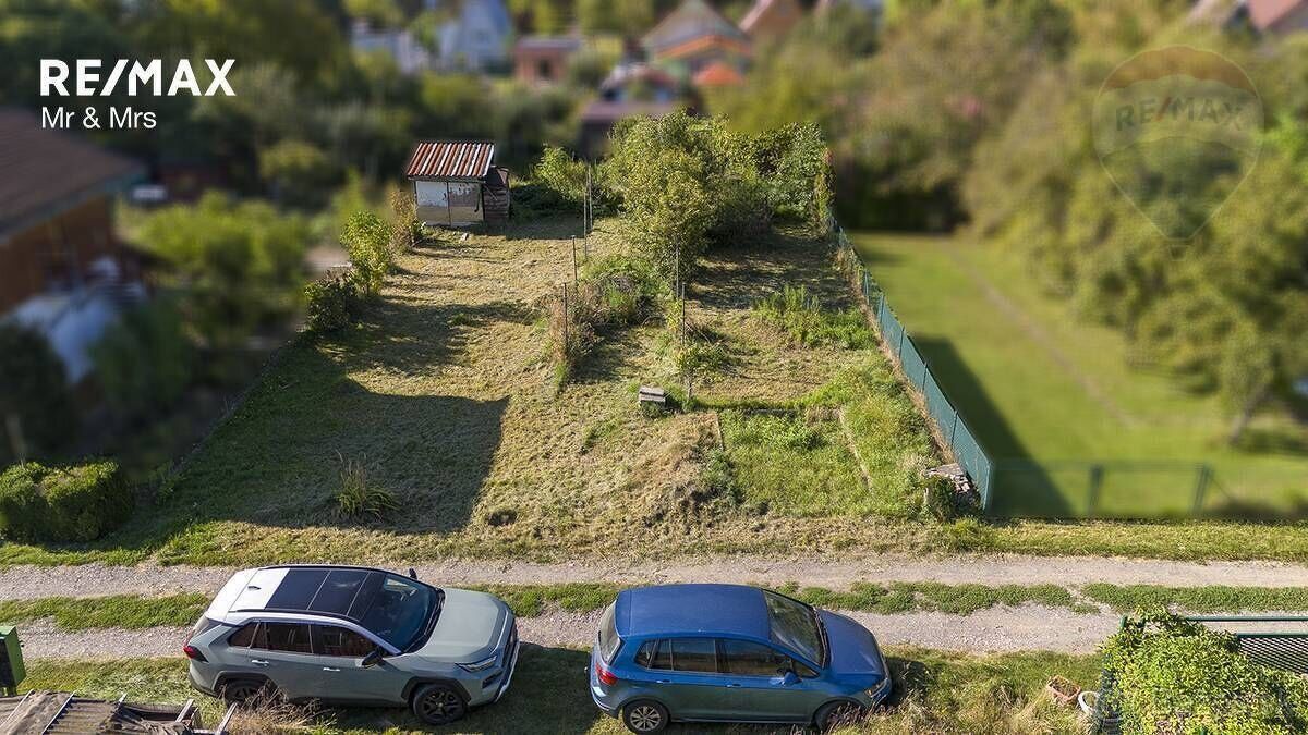 Hľadáte kúsok vlastnej zeme pre oddych a pestovanie? Realitn