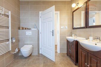 Realitná kancelária RE/MAX Mr&Mrs Vám vo výhradnom zastúpení