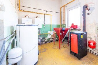 Ponúkame na predaj impozantný výrobný areál, ideálny pre rôz