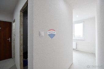 **REZERVOVANÉ****REZERVOVANÉ**
Realitná kancelária RE/MAX Gr