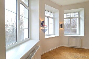 Na základe poverenia majiteľa Vám realitná kancelária RE/MAX
