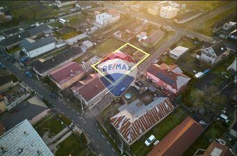 Cena 55 000 eur + doplatok dohoda
Pozemok 426m2 + rozostavan