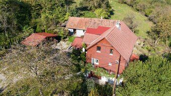 RE/MAX ponúka na predaj usadlosť v nádhernom prostredí CHKO 