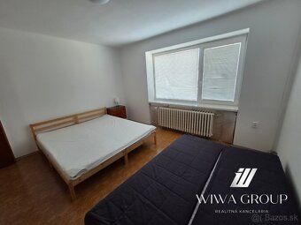 🏡 Ponúkame na predaj priestranný poschodový rodinný dom 📍 Lo