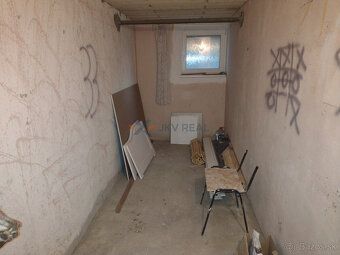 JKV REAL ponúka na predaj garónku o výmere 20m2 v obci Šalgo