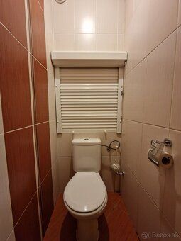 Ponúkame na predaj priestranný 3-izbový byt (72 m²) na Štúro