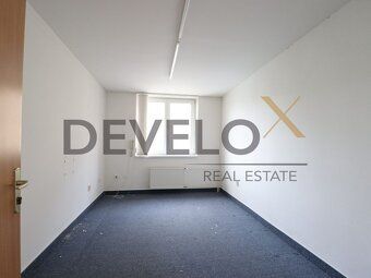 DeveloX Reality ponúka na predaj troj-budovu v úplnom centre