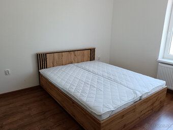 Chcete bývať v novom byte blízko Nových Zámkov? Ponúkame Vám