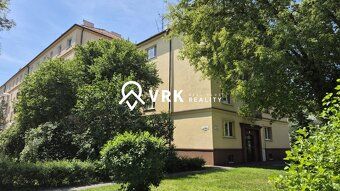 Ponúkame na prenájom veľký 2-izbový byt vo vyhľadávanej loka
