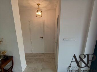 A&P REALITNÁ KANCELÁRIA - Vo výhradnom zastúpení majiteľov V