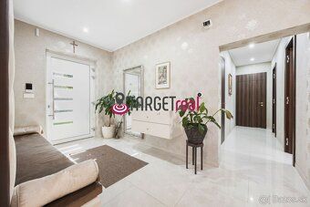TARGETreal ponúka na predaj výnimočný rodinný dom s jedinečn