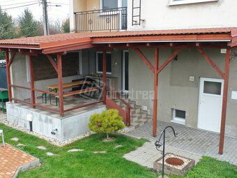 ZREKONŠTRUOVANÝ 5 IZBOVÝ RODINNÝ DOM S GARÁŽOU, KRYTÁ TERASA