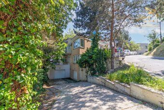 Priestor, ktorý sa nemusí ospravedlňovať za nič. Reprezentat