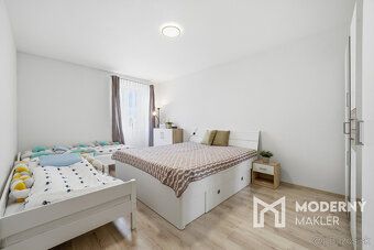 Typ: 4-izbový byt Ulica: Pivovarská Obec: Sereď
Moderný makl
