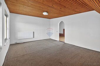 Exkluzívne iba u nás!
RK REMAX ponúka na predaj 3‑izbový rod