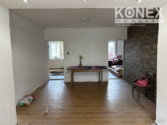 ID:4091 Ponúkame na predaj rodinný dom v obci Drahňov:
jedná