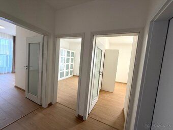Prenájom veľkého 4 izbového bytu v novostavbe EURO HOME Resi