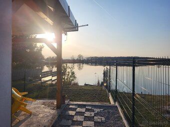 Predam Tiny house priamo pri jazere v obci Jakubov - nová št