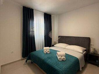 Typ: 3-izbový byt Ulica: Vir Obec: Vir
Moderný apartmán na p