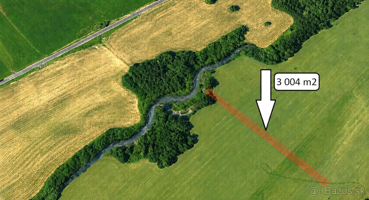Ponúkame na predaj pozemok vedený ako trvalý trávnatý porast