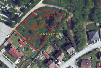 Atraktívne pozemky, ideálne na výstavbu rodinného domu alebo