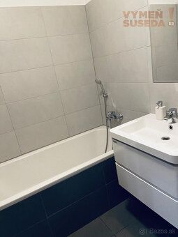Typ: 2-izbový byt Ulica: Žltá Obec: Bratislava-Petržalka
Pon