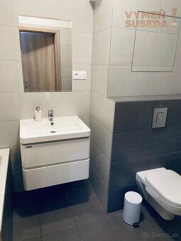 Typ: 2-izbový byt Ulica: Žltá Obec: Bratislava-Petržalka
Pon