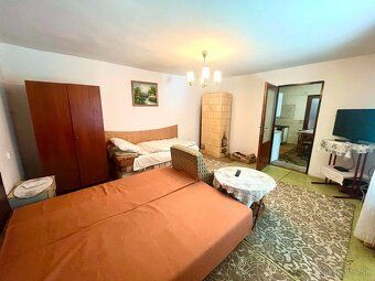 - 2 - izbový dom 85 m2 - kaskádovitý pozemok - výmera 1478m2