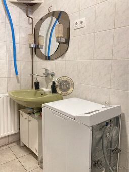 Typ: Rodinný dom Ulica: Bezenye Obec: Bezenye
Realitná kance