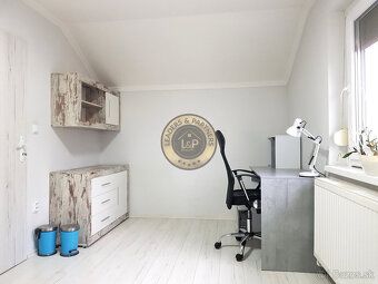 Typ: Rodinný dom Ulica: Hegyeshalom Obec: Hegyeshalom
Realit