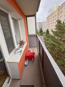 Ponúkame na predaj priestranný 4-izbový byt s balkónom vo vy