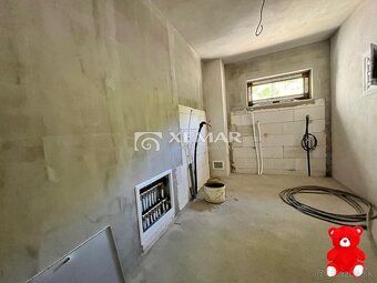 XEMAR ( alebo 0915 870 350) ponúka na predaj moderný 4-izbov