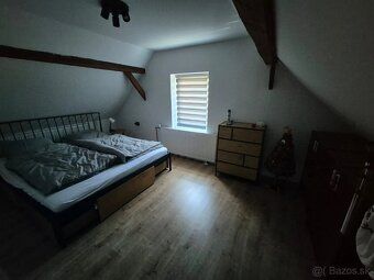 Ponúkame na predaj rodinný dom vhodný na využívanie aj ako c