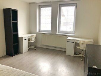 Ponúkame Vám na prenájom čiastočne zariadený 3 izbový byt na