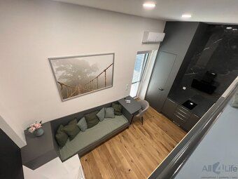 Moderný priestor, ktorý má štýl – dizajnový 1-izbový apartmá