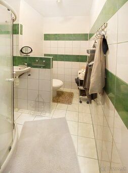 So súhlasom majiteľa ponúkame na prenájom krásnu, útulnú gar