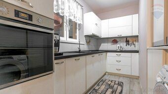 Hľadáte rodinný dom so starostlivosťou takmer ako byt? A hľa