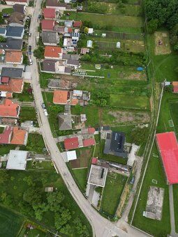 EXKLUZÍVNE IBA U NÁS! Realitná kancelária RE/MAX ponúka na p