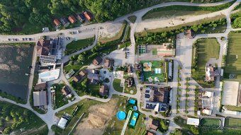 Exkluzívne vám ponúkame jedinečnú, kompletne zariadenú zrubo